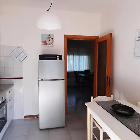 Casa Di Checco Feriehus *