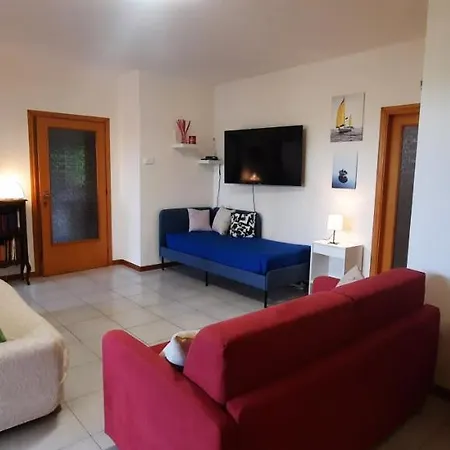 Casa Di Checco Nyaraló *