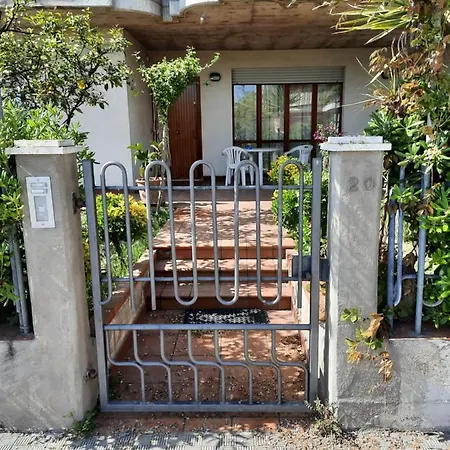 Dom wakacyjny Casa Di Checco