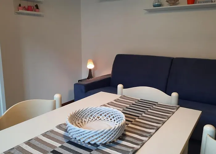 Casa Di Checco Feriehus *